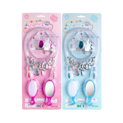 0028 BEAUTY SET W COMB AND MIRROR BC
