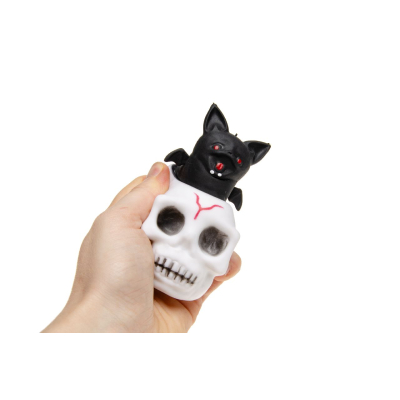 9310 SKULL W POP-OUT BAT
