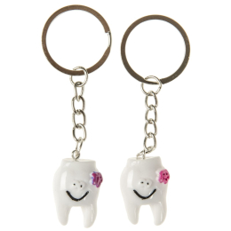 9292 KEYCHAIN TOOTH